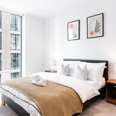 Khayat Homes - The Owelor - Two Bed London Eksteriør bilde