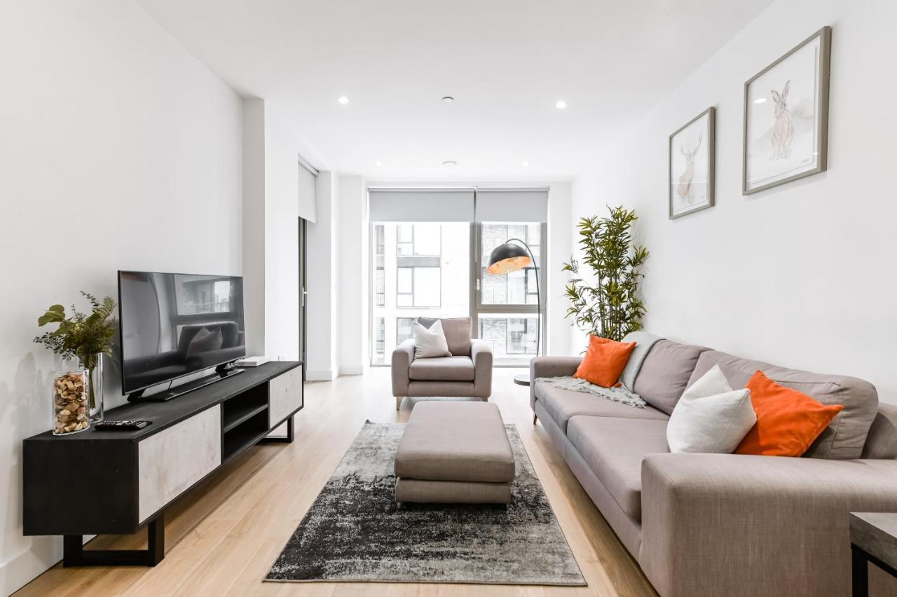 Khayat Homes - The Owelor - Two Bed London Eksteriør bilde