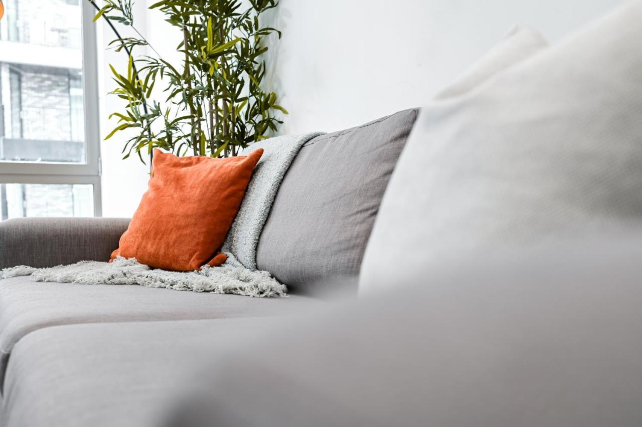 Khayat Homes - The Owelor - Two Bed London Eksteriør bilde